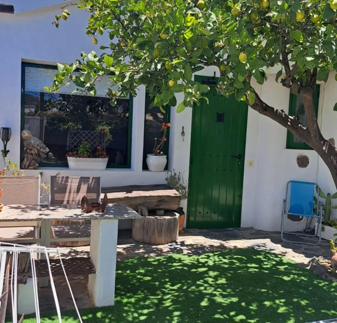Hostal Casa Santana Segura Tejeda  Tejeda (Gran Canaria)